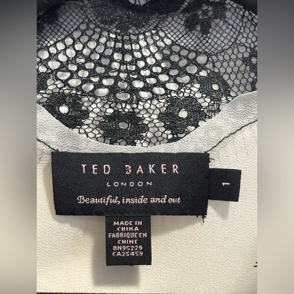 Ted Baker Blouse Sheer Cream with Black Lace Detail Cap Sleeves Ted Size 1 US 4 - Picture 5 of 9